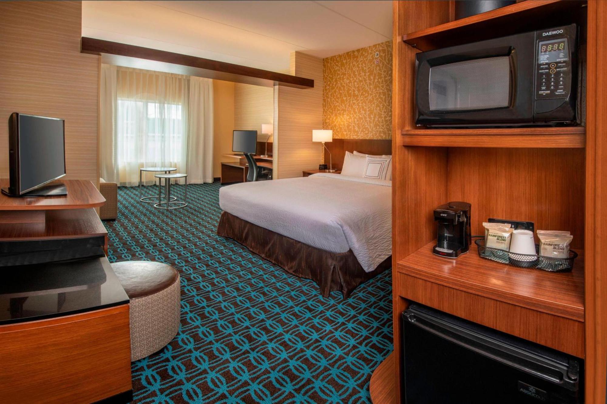 Fairfield Inn & Suites By Marriott Harrisburg International Airport Middletown  Exterior photo